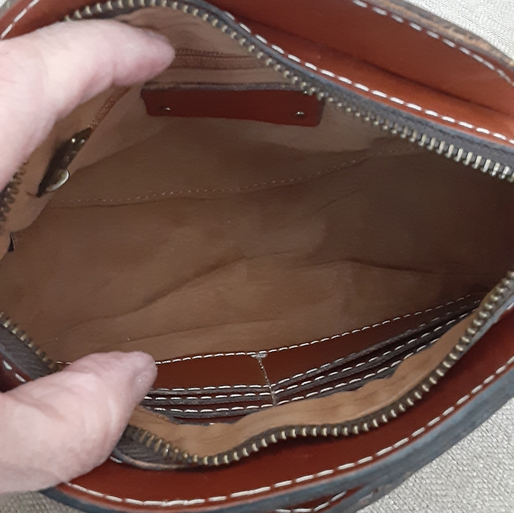 Patricia Nash Elegant English Tan Leather Crossbody Bag - Picture 13 of 14